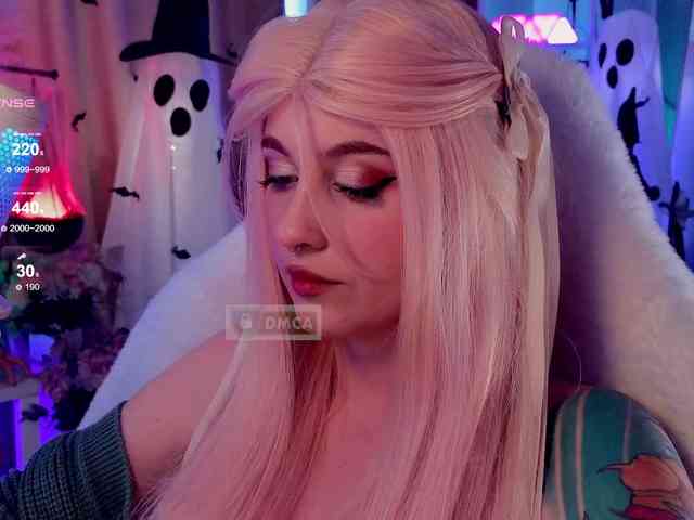 HoneyCherry webcam