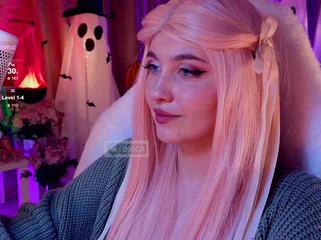 HoneyCherry webcam