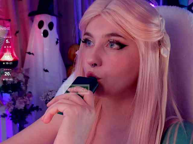 HoneyCherry webcam