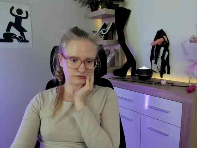 NancyErotic webcam