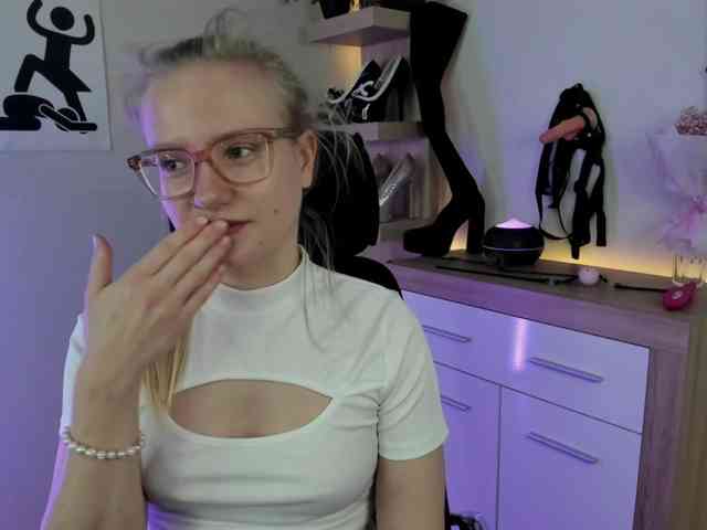 NancyErotic webcam