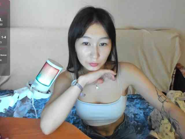 ElliMilka webcam