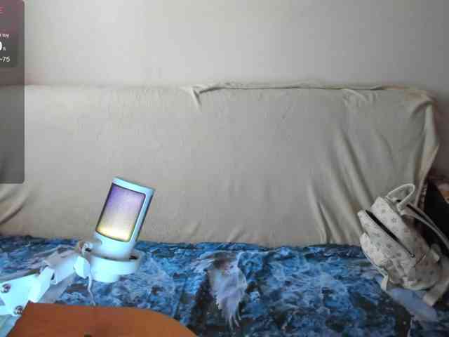 ElliMilka webcam