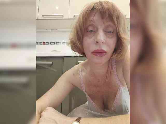 Ninel_Milf webcam
