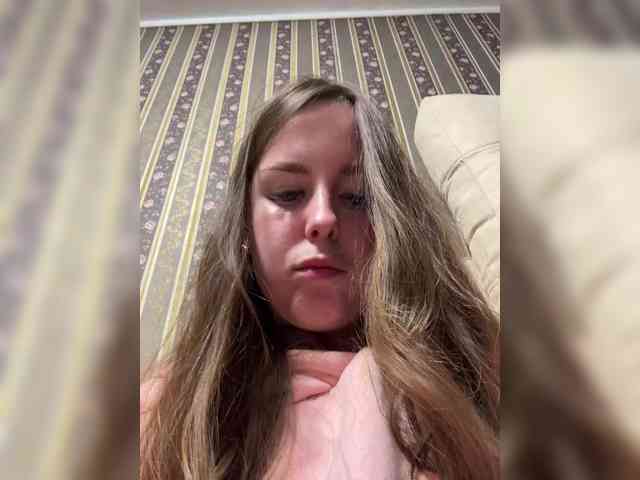 MariaBowman webcam