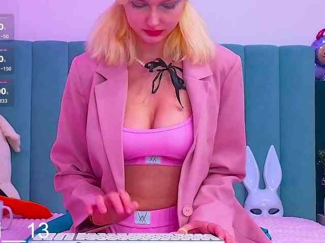 Angelina_1 webcam