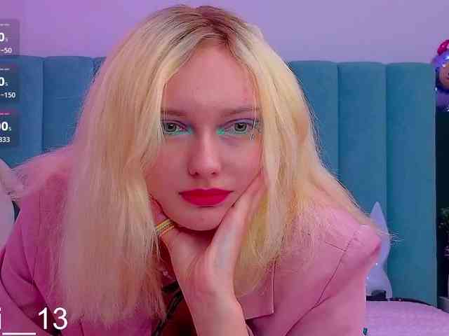Angelina_1 webcam
