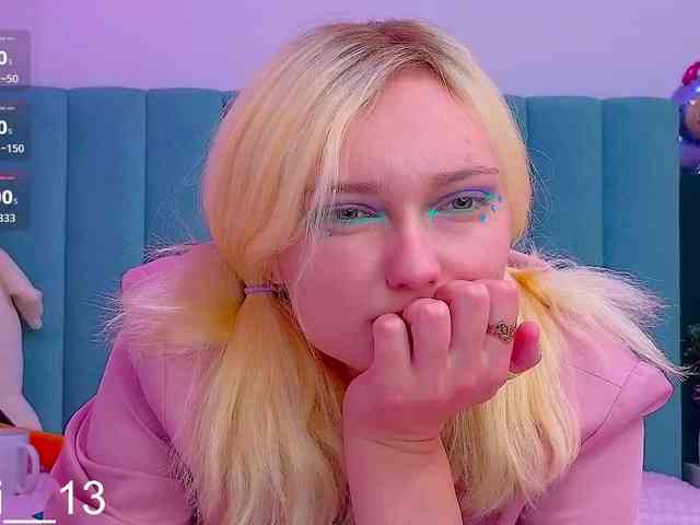 Angelina_1 webcam