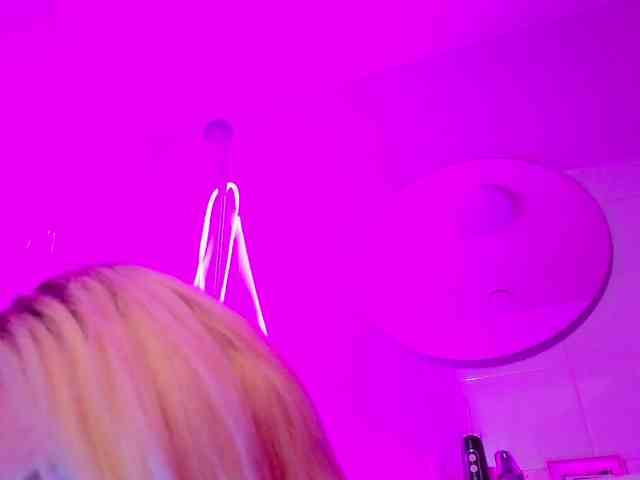 Angelina_1 webcam
