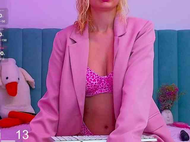 Angelina_1 webcam