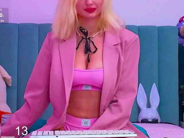Angelina_1 webcam