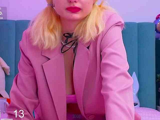 Angelina_1 webcam