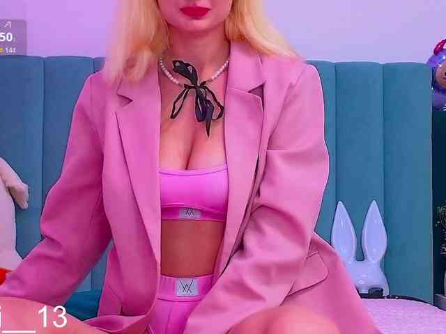 Angelina_1 webcam