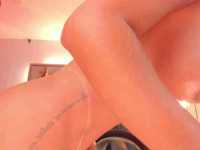 MileyCruz webcam