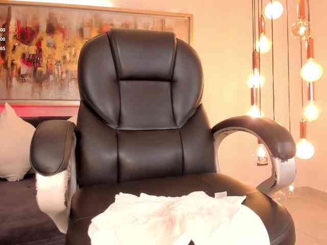 MileyCruz webcam