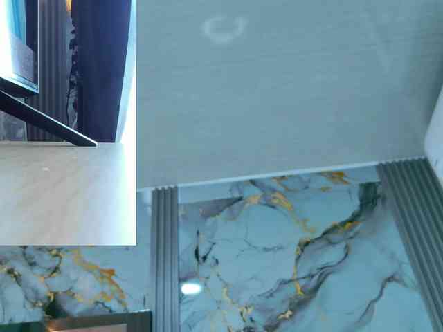 NathaxaLeans webcam