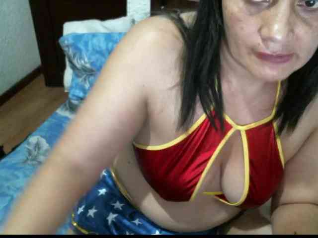 fierywoman webcam