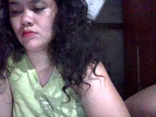 LovelyShaxxx3 webcam