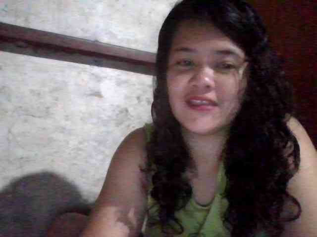 LovelyShaxxx3 webcam