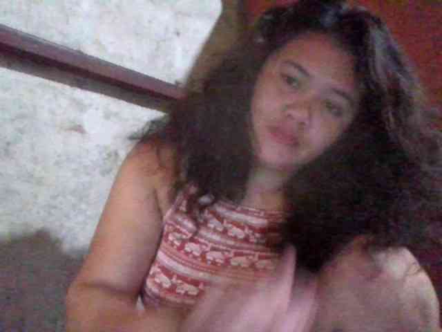 LovelyShaxxx3 webcam