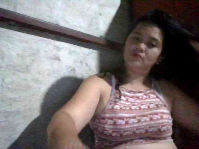 LovelyShaxxx3 webcam