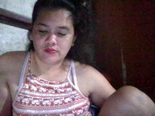 LovelyShaxxx3 webcam