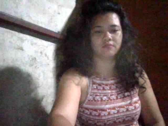 LovelyShaxxx3 webcam