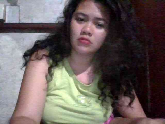 LovelyShaxxx3 webcam