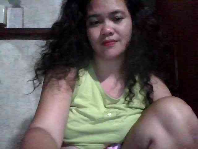 LovelyShaxxx3 webcam