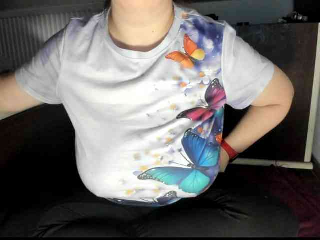 naturalltessa webcam