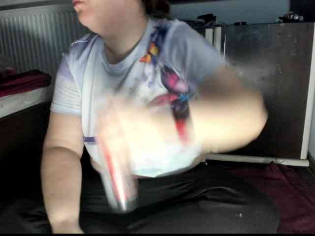 naturalltessa webcam