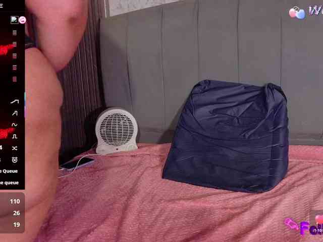 Danielaa-a webcam