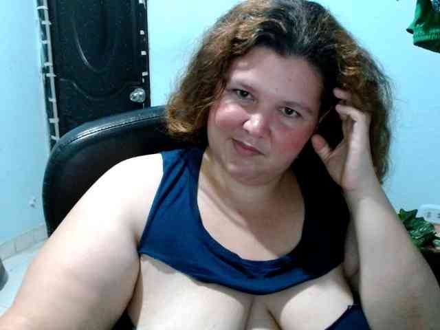 squirtbbw webcam
