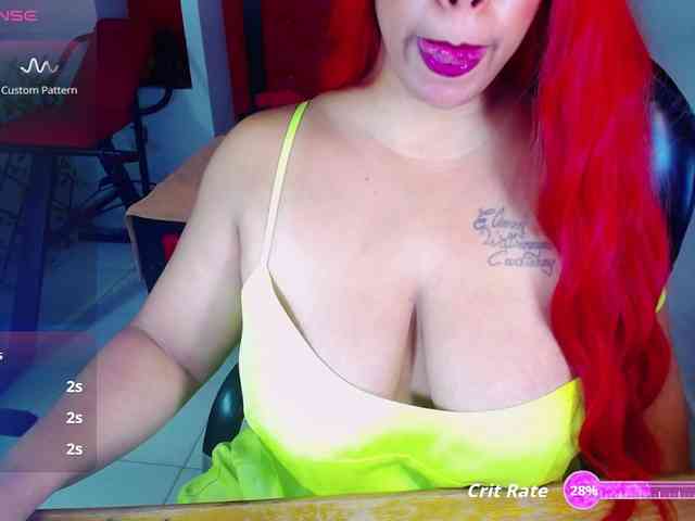 LatynxDayhannis webcam
