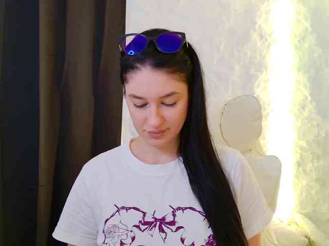 Moniqque webcam