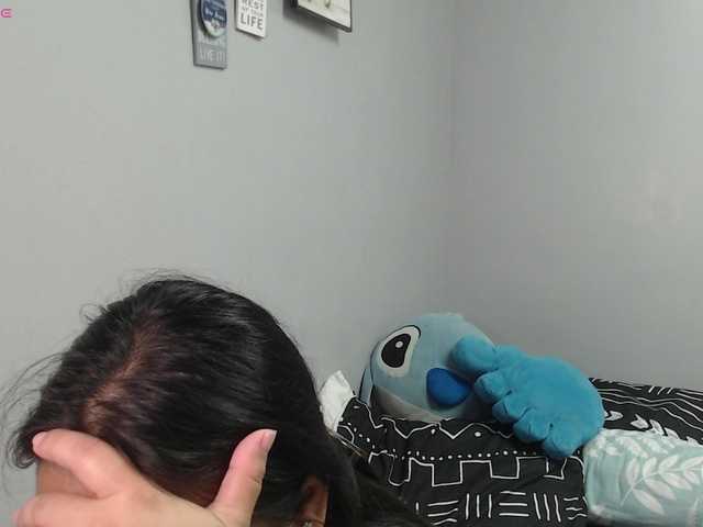 BubbleButtPinay webcam