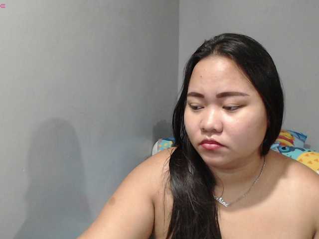 BubbleButtPinay webcam