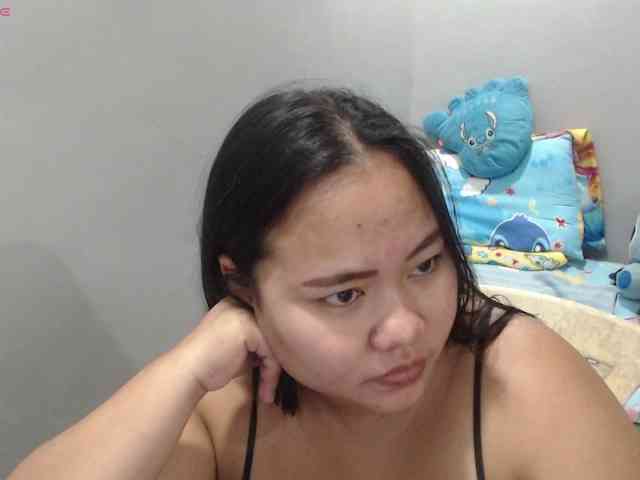 BubbleButtPinay webcam