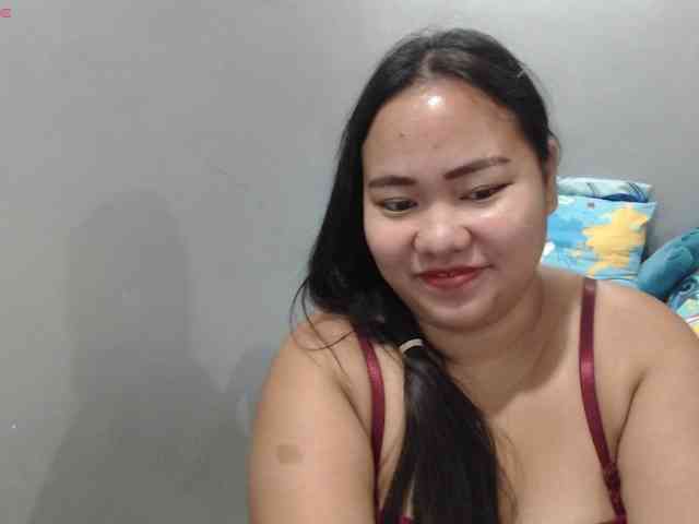 BubbleButtPinay webcam