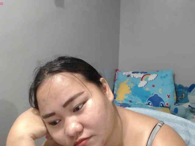 BubbleButtPinay webcam