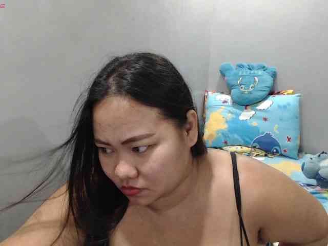 BubbleButtPinay webcam
