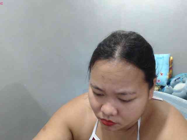 BubbleButtPinay webcam