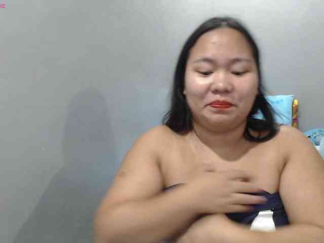 BubbleButtPinay webcam