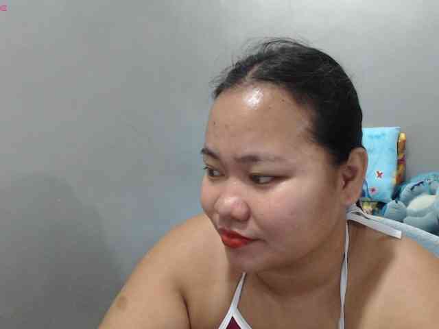 BubbleButtPinay webcam