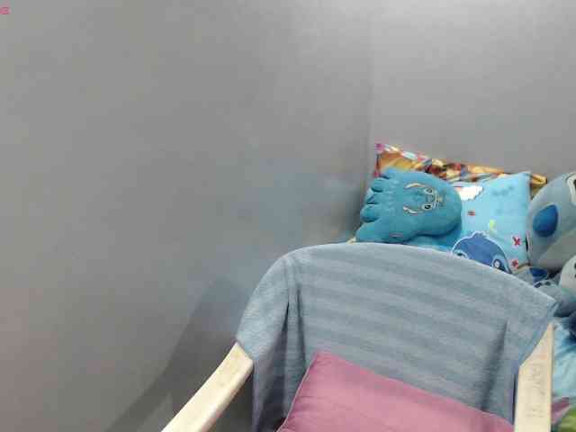 BubbleButtPinay webcam