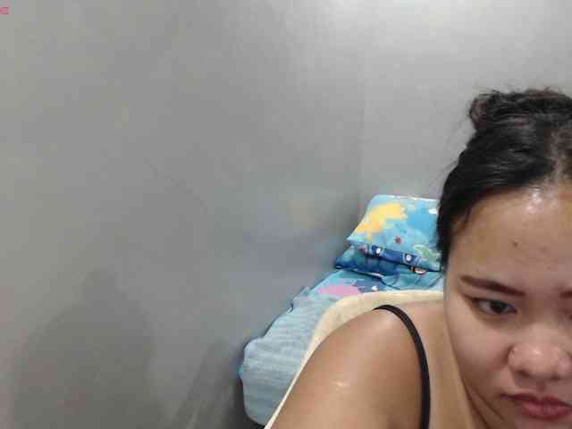 BubbleButtPinay webcam
