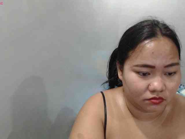 BubbleButtPinay webcam