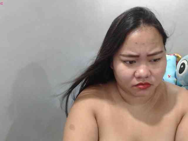BubbleButtPinay webcam