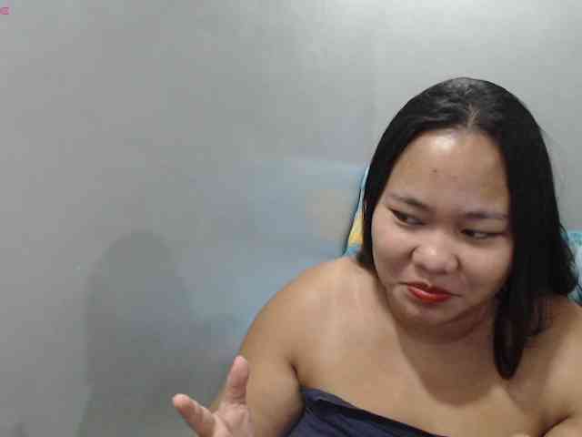 BubbleButtPinay webcam