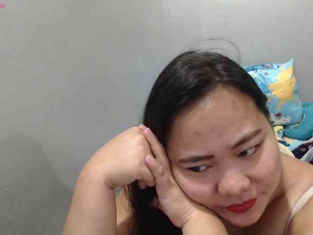 BubbleButtPinay webcam